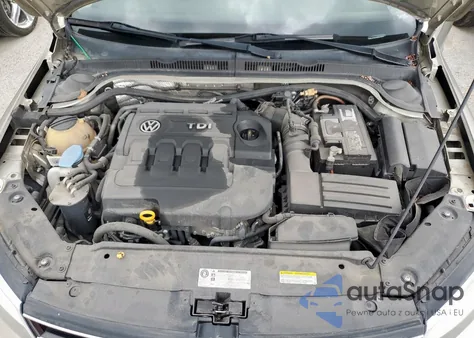 2015 Volkswagen Jetta Tdi z USA, uszkodzony, nr VIN 3VWLA7AJ3FM306865